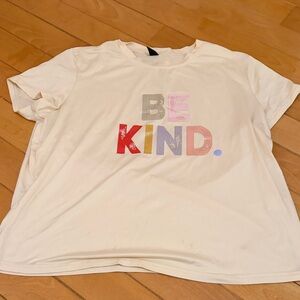 Woman's "Be Kind' Graphic T-Shirt - Cream